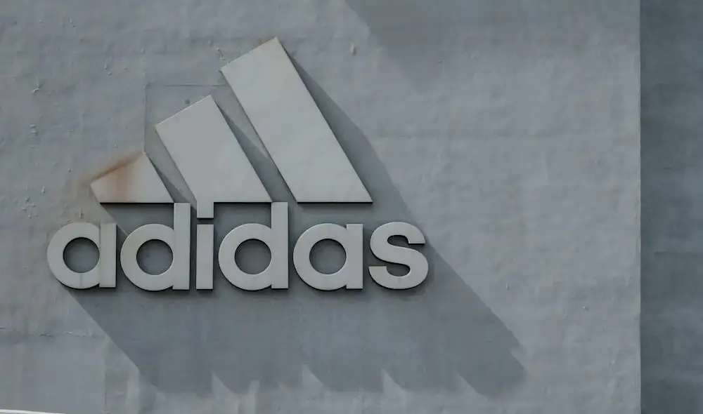 Adidas tem impulso da Copa do Mundo em mercado “muito volátil” no primeiro trimestre.