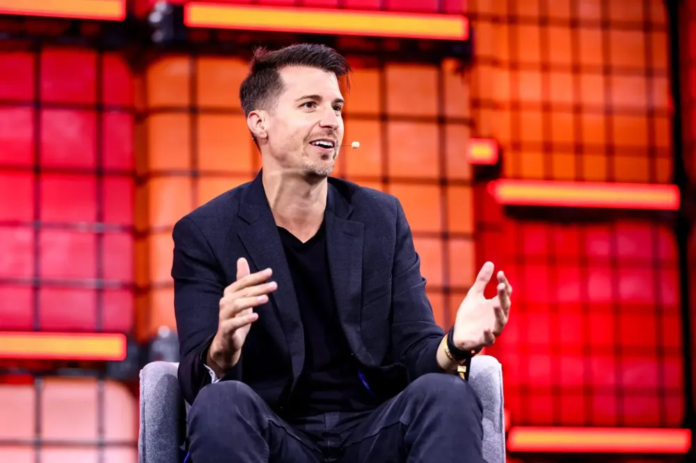 Este CEO pirateava games, virou hacker da Força Aérea e agora tem empresa de US$ 3 bi