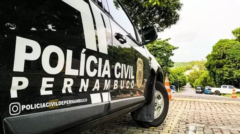 Polícia Civil realiza operação contra tráfico de drogas em Gravatá, Recife, Jaboatão, Caruaru e Gameleira.