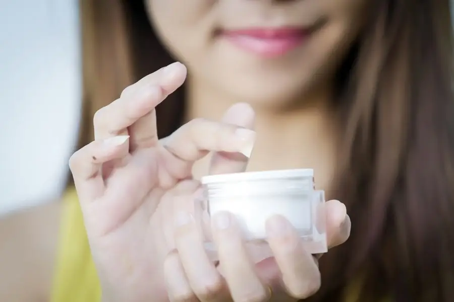 Os 6 erros mais comuns do skincare que você pode estar cometendo.