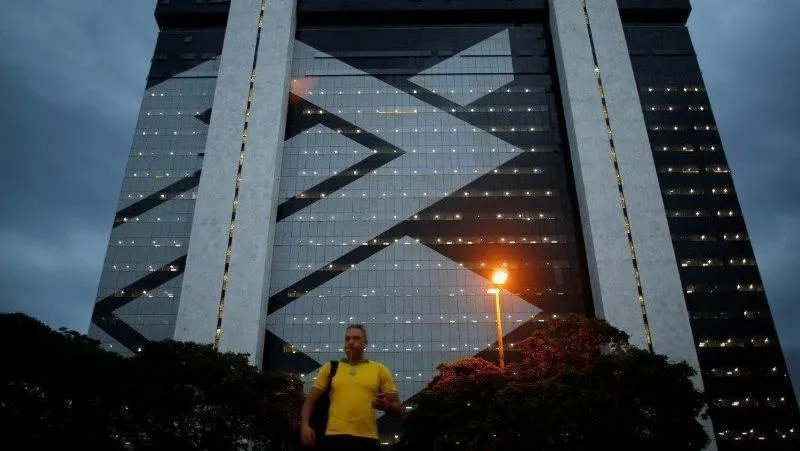 Previ encerra 2024 com déficit de R$ 17,6 bilhões.