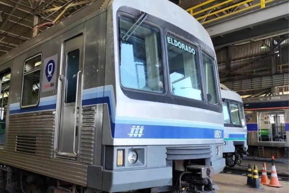 Trens de BH começam a chegar ao Recife em maio para evitar colapso do metrô.