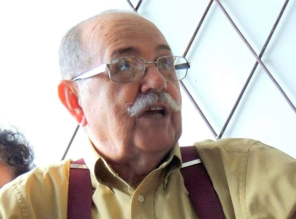 Morre Cleto Beltrão Cavalcanti, ex-jornalista do Diario de Pernambuco, aos 94 anos.