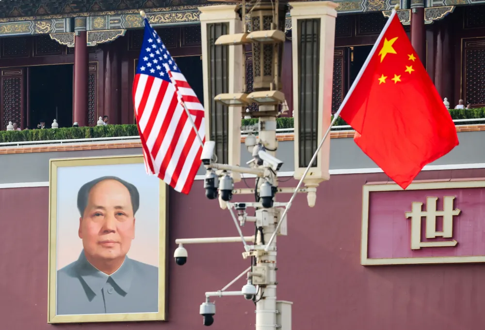 Trump e Xi avaliam cortes de tarifas sobre US$ 30 bi de importações de EUA e China.