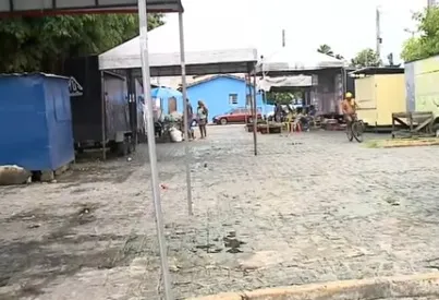 Ataque a tiros em praça mata motorista da Prefeitura de Itapissuma e fere dono de barraca e vendedor de camarão