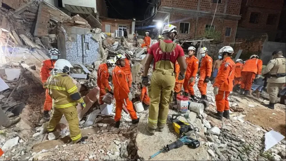 Corpo de último desaparecido é encontrado após desabamento de prédio em Salvador