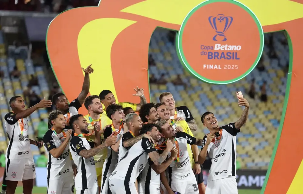 Copa do Brasil: Corinthians encara Inter e Palmeiras pega Fortaleza nas oitavas