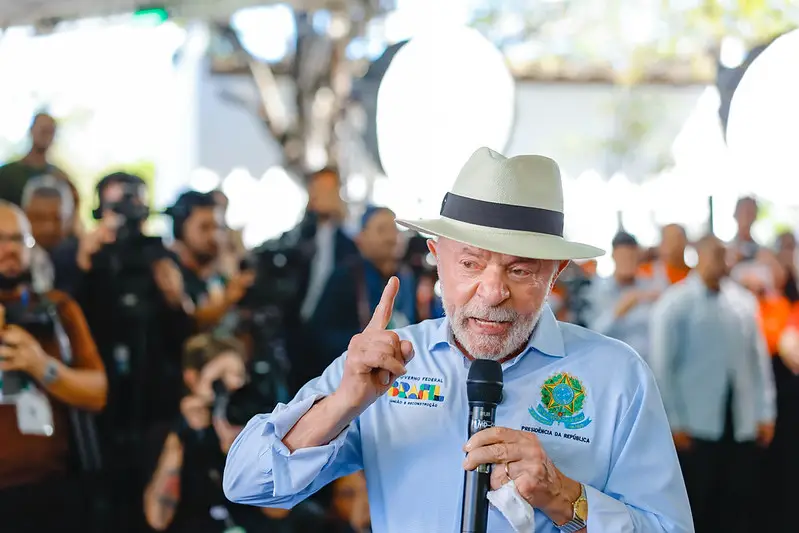 Lula acelera inaugurações no Rio e em SP para conter pressão na área da segurança