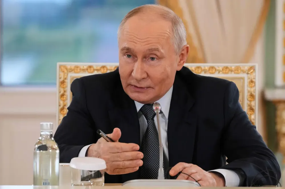 Putin diz que Rússia está pronta para fazer concessões para acordo de paz com Ucrânia