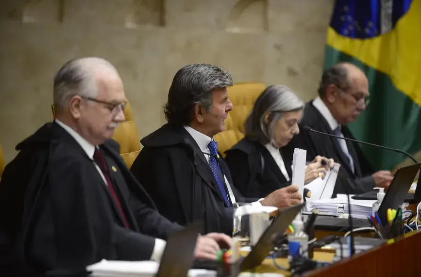 STF retoma julgamento após divergências sobre responsabilidade das big techs