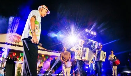 João Gomes retorna ao Recife com show gratuito e atrações da“Vila São João Gomes”, quarta (17)
