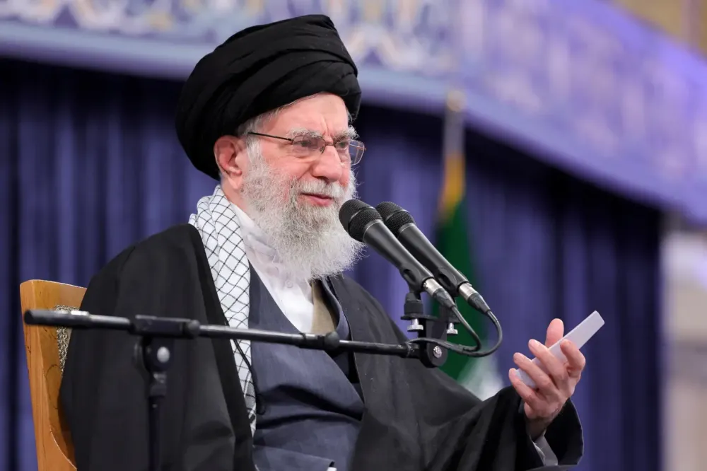 Irã prepara funeral de vários dias para o aiatolá Ali Khamenei, morto na guerra