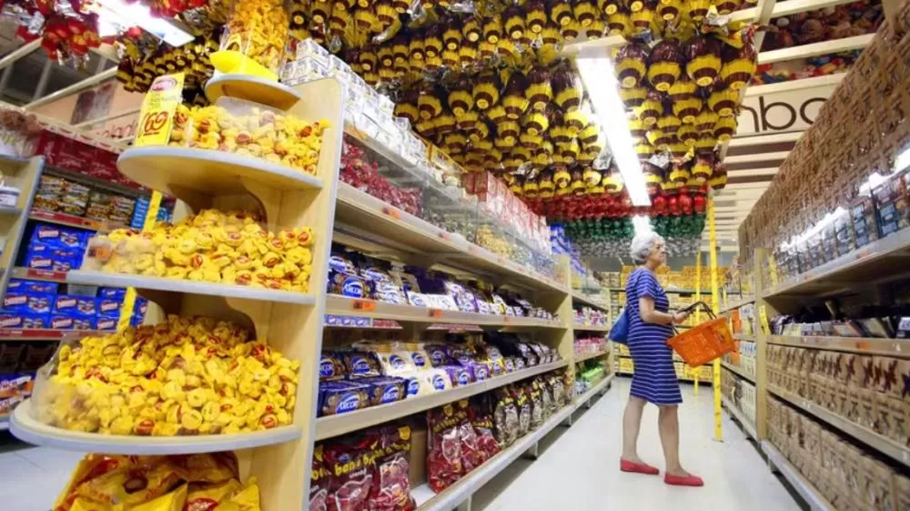 Páscoa 'salgada': preços de ovos de chocolate ficam 9,5% mais caros neste ano, segundo pesquisa.