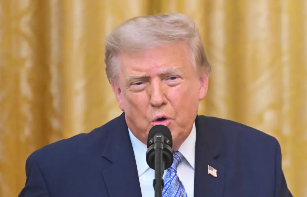Jornais estrangeiros destacam sucesso do Pix e refutam alegações do governo Trump