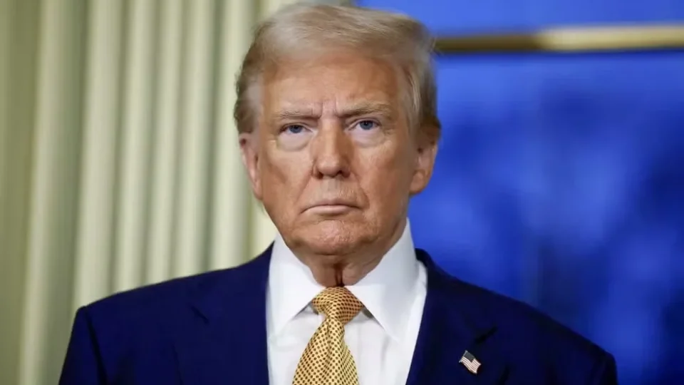 Alemanha reage a tarifas de Trump contra automóveis: ‘Não nos curvaremos aos EUA’.