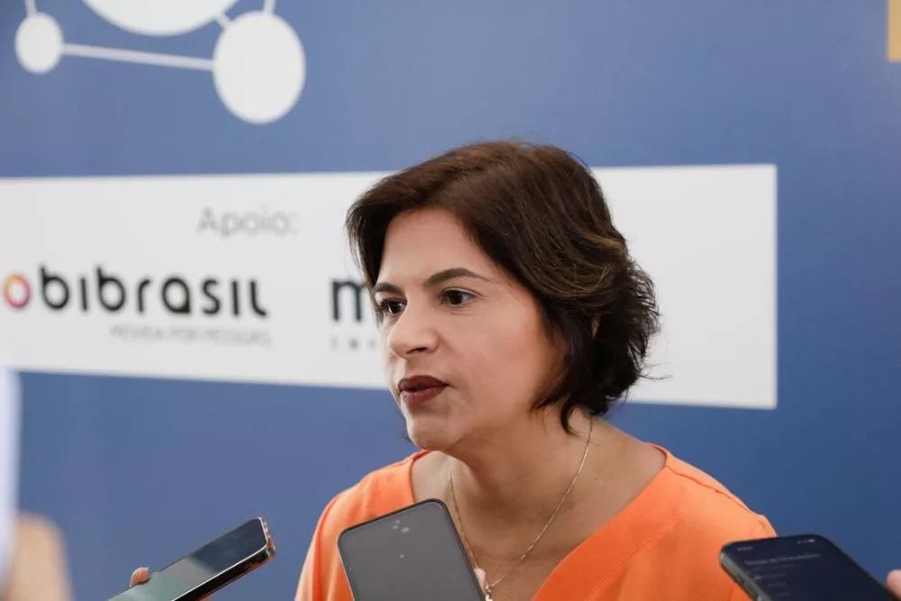 Priscila Krause e 31 prefeitos se filiam ao PSD em evento comandado por Raquel Lyra no Recife.