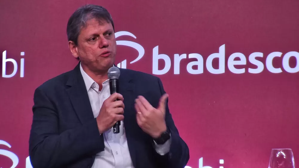 Para Tarcísio, tarifaço de Trump pode ser ‘janela de oportunidade’ para o Brasil.