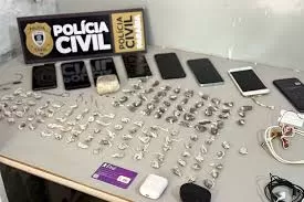 VÍDEO: Operação policial prende 5 suspeitos de duplo homicídio praticado no Sertão, na divisa PB e PE.