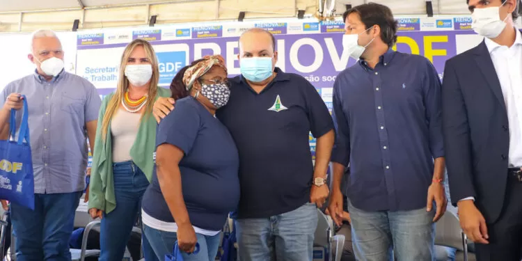 Programa oferece curso gratuito com bolsa de R$ 1.518 e surpreende candidatos.