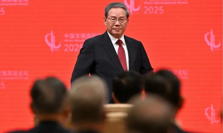 China se posiciona contra tarifas de Trump e promete retaliações.