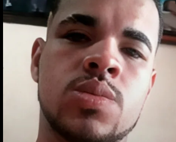 Mototaxista é morto a tiros próximo ao Parque Aquático em Moreno.