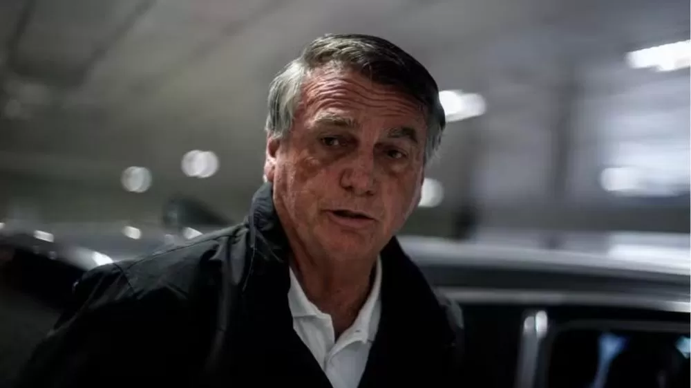 Bolsonaro passa mal e é atendido com urgência no Rio Grande do Norte.