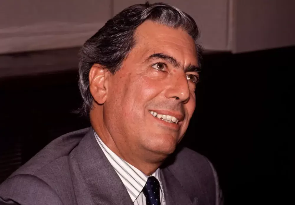 Morre Mario Vargas Llosa, vencedor do Nobel de Literatura, aos 89 anos.