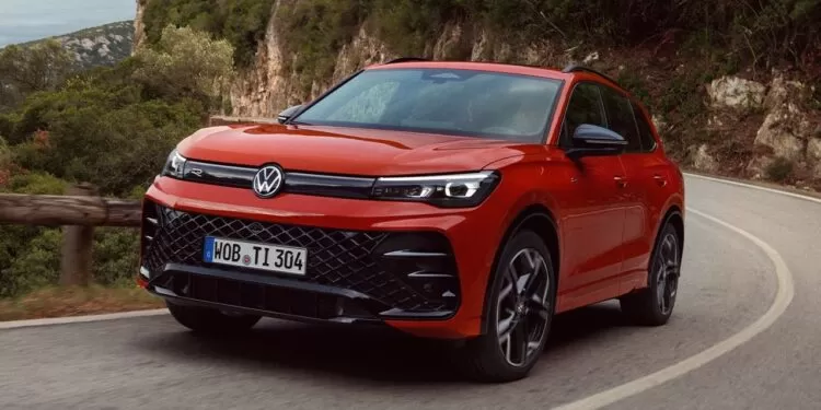 Novo Tiguan R-Line chega com design imponente e tecnologia de ponta.
