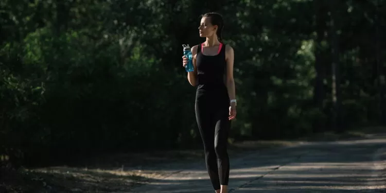 Saiba como fazer caminha é importante para sua saúde física e mental.