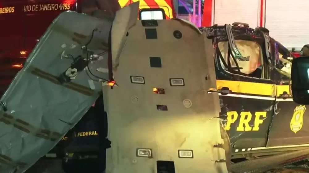 Perseguição e morte: viatura capotou várias vezes e PRFs foram arremessados