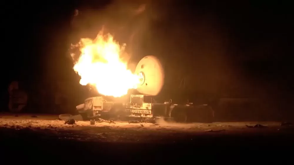 Ataque dos EUA no Iêmen mata ao menos 58 em porto de combustível, dizem Houthis.