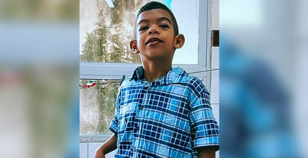 Tragédia em Cachoeirinha: menino autista de 4 anos morre afogado em barreiro.