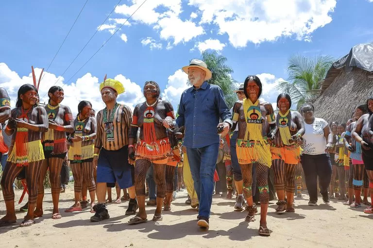 19 de abril: 'O conhecimento ancestral é a última fronteira contra a destruição', afirma Lula.