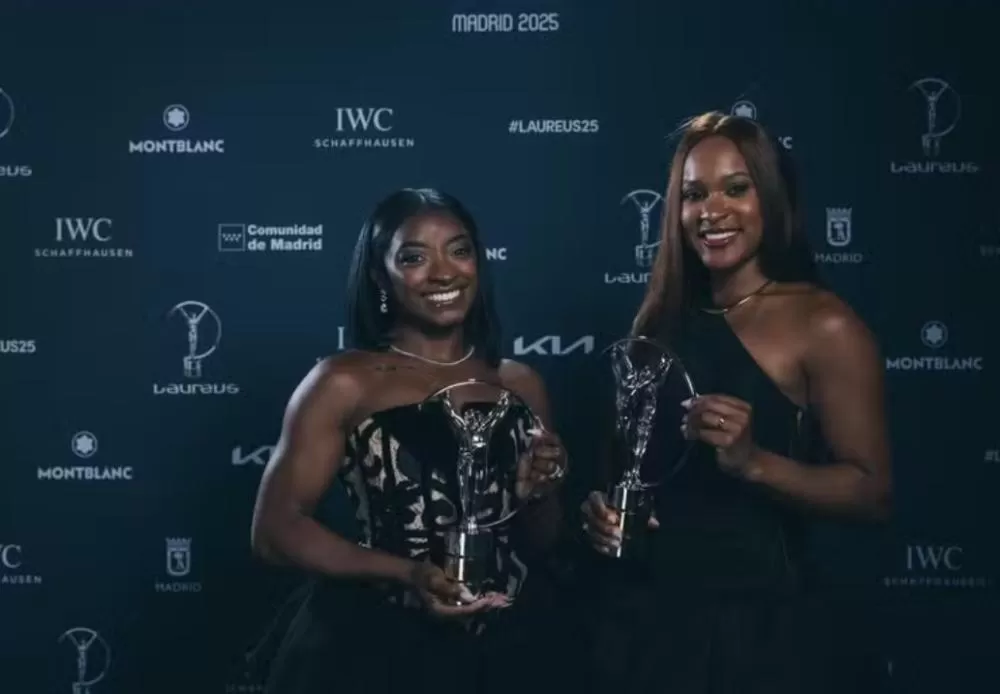 Questionada, Biles titubeia ao responder se Rebeca pode ser melhor que ela: “Em algum momento”.