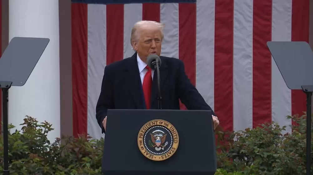 Harvard processa governo Trump após exigências.