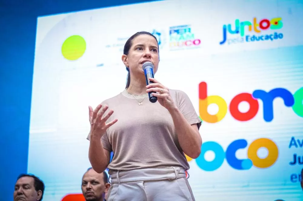 Raquel Lyra participa de cerimônia de entrega do Selo Unicef, em Caruaru