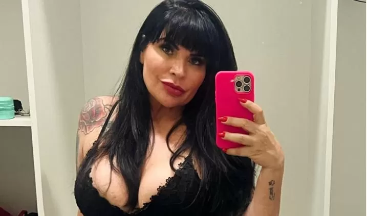 Eterna 'sexy symbol', Solange Gomes surpreende ao revelar comportamento na hora do sexo: “acho feio”.