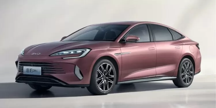 Conheça o novo BYD Seal 2025! 372km de autonomia e 0 – 100 km/h em 3.8 segundos.