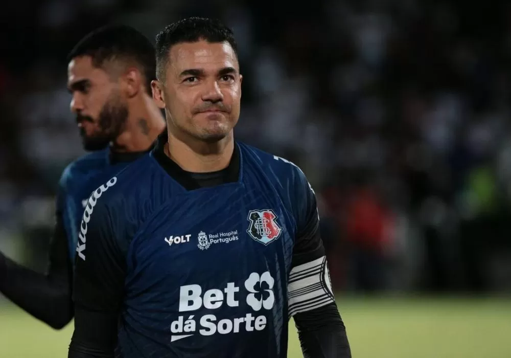 Santa Cruz: “Tenho o goleiro que melhor joga com os pés no Brasil”, diz Marcelo Cabo após goleada.