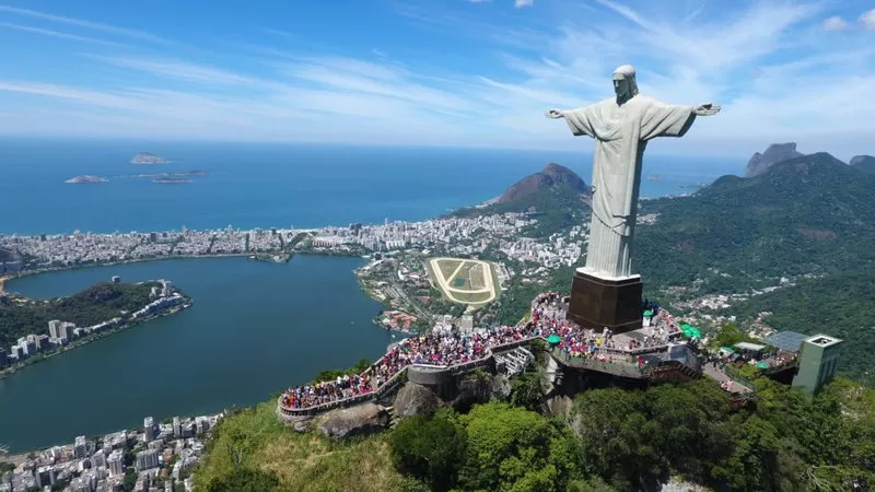 Brasil bate recorde de receita com turismo internacional; confira números.