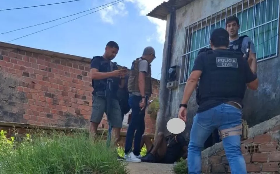 Líder do tráfico e matador de rivais: Quem é o suspeito preso por assassinato de menina de 4 anos em Água Fria.