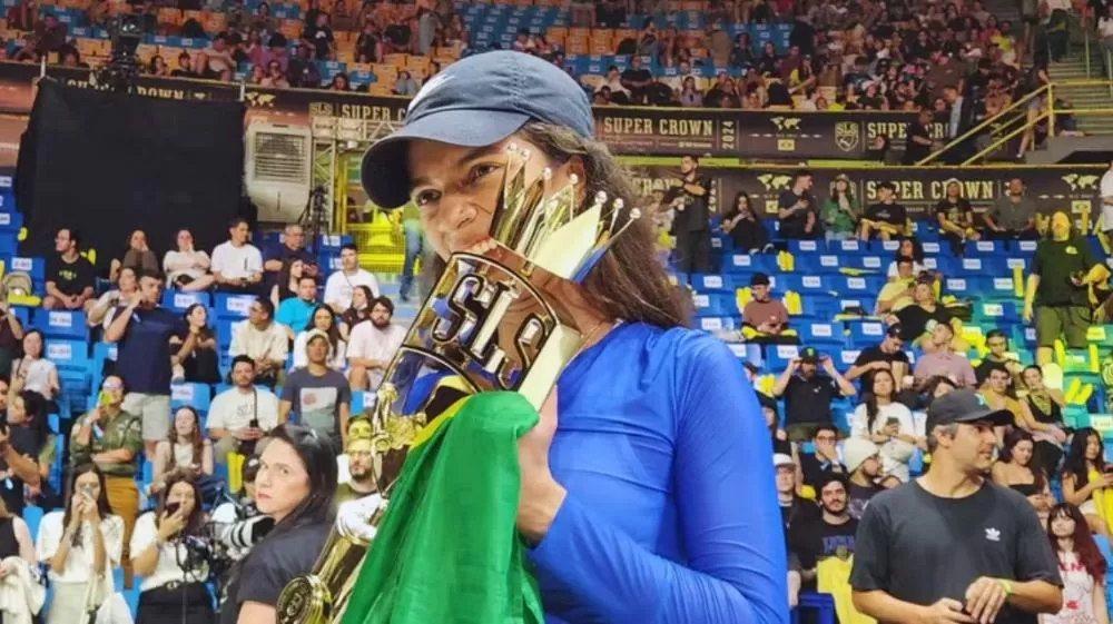 Rayssa Leal dá show, vence em SP e se torna primeira tricampeã