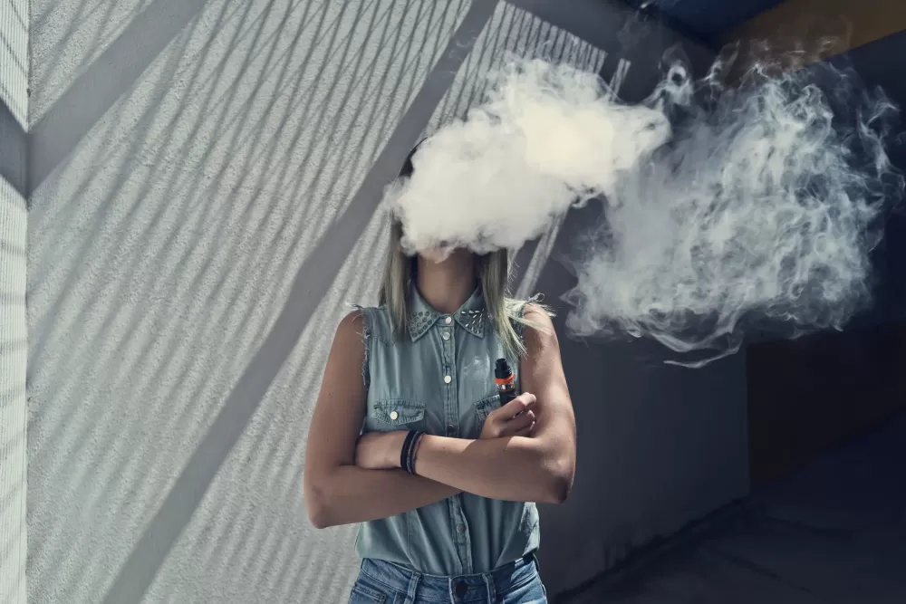 Dona da Marlboro vê vapes ilícitos chineses “inundarem” mercado americano.