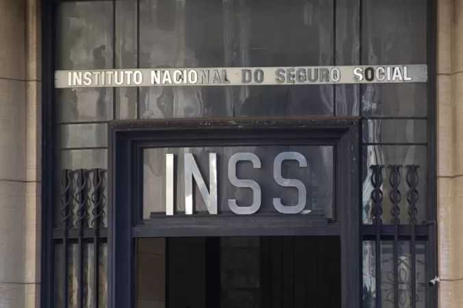 Governo encara desafio de ressarcir aposentados prejudicados por fraude do INSS sem comprometer o Orçamento.