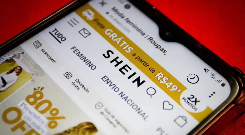 Trump retira isenção comercial da Shein, Temu e outras varejistas chinesas.