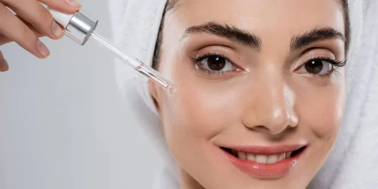 Conheça a melhor forma de manter sua pele hidratada o dia inteiro.