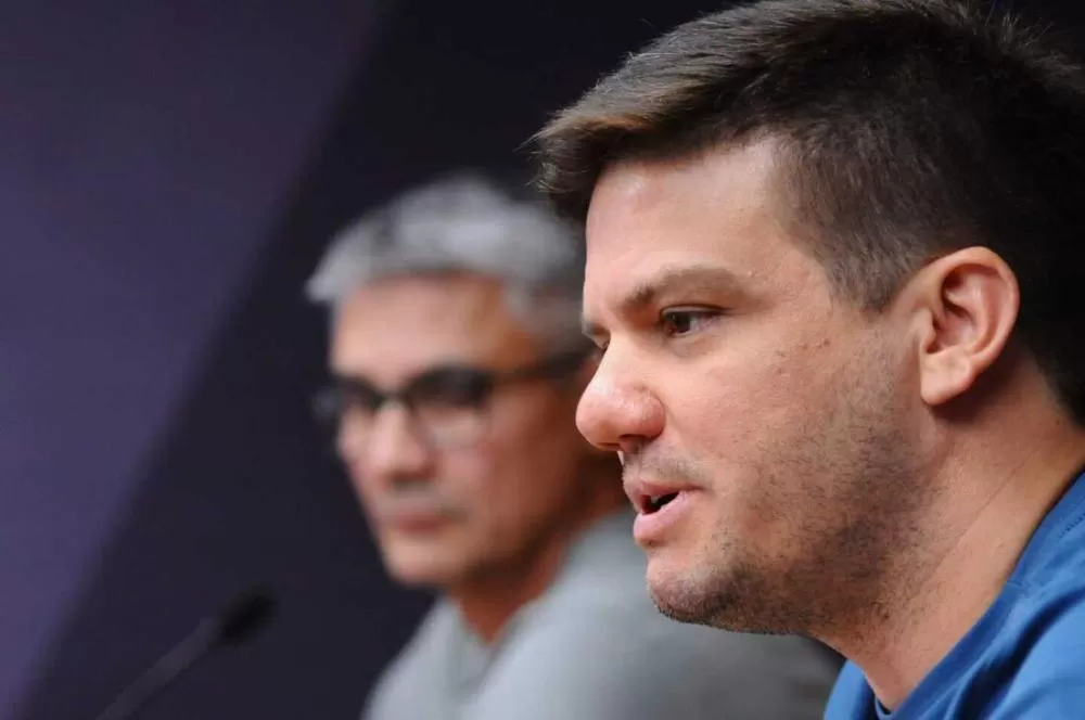 Vice de futebol do Sport comenta busca por treinador “extremamente pragmático”.