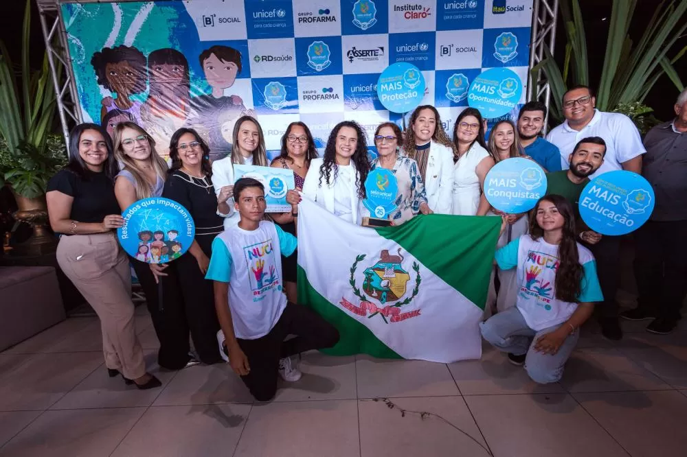 Prefeitura de Bezerros reconquista e recebe Selo Unicef edição 2021 a 2024.