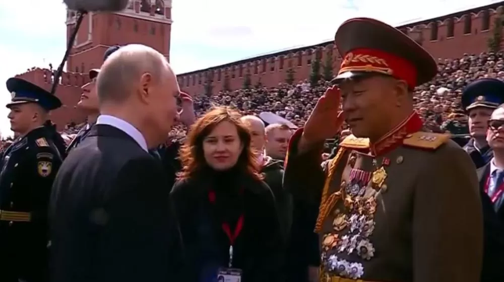 Putin agradece a militares norte-coreanos por apoio à guerra na Ucrânia.