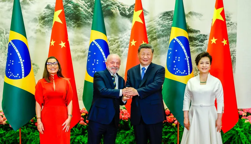 China e Brasil concordam com proposta de Putin sobre Ucrânia em declaração.